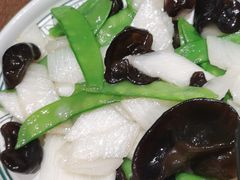 五彩时蔬-云海肴·汽锅鸡·云南菜(领展购物广场·中关村店)