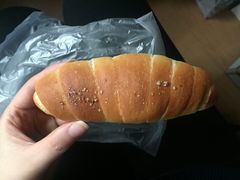 -Dough&Joe团憩(瑞虹天地月亮湾店)