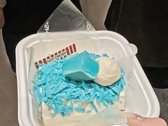 -HOT CRUSH趁热集合·现烤面包(上海环球港店)