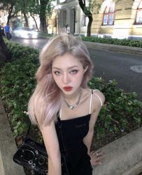 -悠巷形象设计
