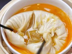 招牌超大号纯蟹粉汤包-一品小笼(金融街店)