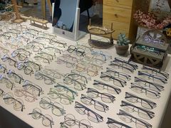 -肆兮眼镜·蔡司·徕卡战略合作店(大坪店)