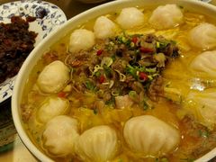 -山明水秀大饭店