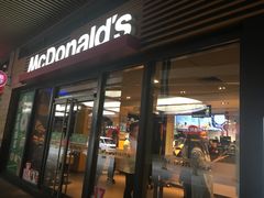 -麦当劳(海岸城店)