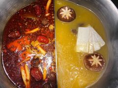 -湊湊火锅·茶憩(打浦桥日月光店)