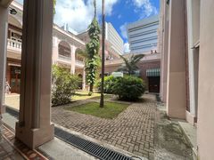 -香港大学