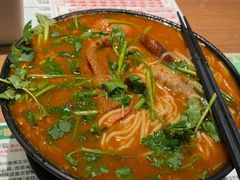 -肥汁米蘭香港米线(定西路店)