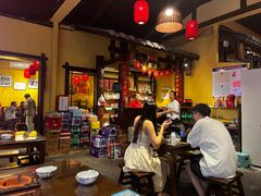-富正毅三下锅·湘西韵味(天门山索道店)