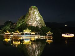 -星湖旅游景区七星岩