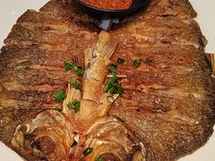 -肥肥虾庄·金牌油焖大虾(东湖欢乐谷店)