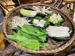-烂摊摊火锅集市(河北总店)