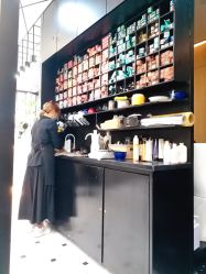 -HAIR CORNER