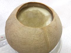 椰皇燉燕窩-海港荟(大埔新达店)
