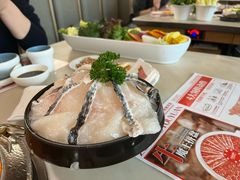 -左庭右院鲜牛肉火锅(浦江欢乐颂店)