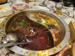 -沸炉重庆老火锅(军事博物馆店)