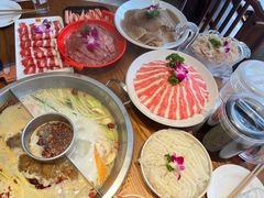 -佬土鹅肠火锅(解放路店)