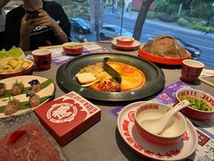 -生活如沸·顺德水牛奶火锅(大学路店)