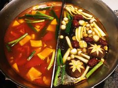-湊湊火锅·茶憩(新中关购物中心店)
