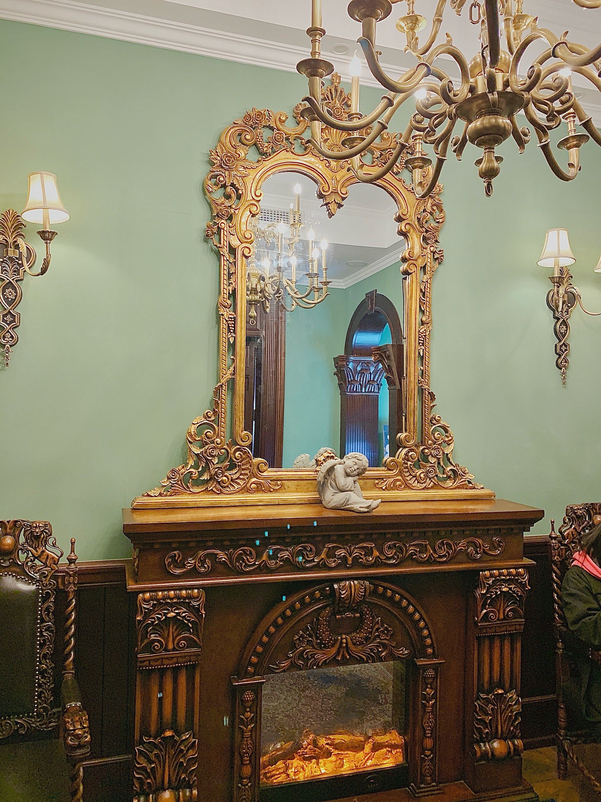 不在欧洲!就在武汉的古典咖啡厅!