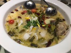 -花溪雨·森林餐厅(石基店)