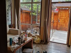 -大连步云山老汤度假山庄