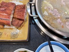 -老来福·非遗酸汤兔(凯旋路店)