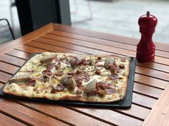意式四肉荟萃披萨-玛尚诺意式餐厅(官舍店)