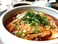 -三人行骨头王火锅(长寿店)