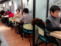 用餐区-老苏州大客堂·苏帮菜·松鼠桂鱼·苏州传统小吃(观前街人民商场店)