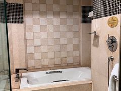 -岳阳阿波罗御庭酒店