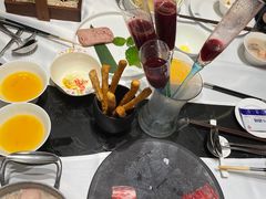 -红鼎豆捞·非遗鲍皇汤火锅(宝丰路店)