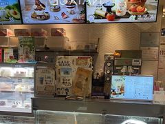 -DQ·蛋糕·冰淇淋(三亚青春颂店)