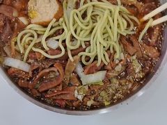 -鹍记特色牛杂面