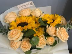 -九月里.自由花园餐厅