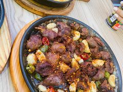 -老东镇啤酒屋海鲜加工·蒸汽海鲜·海鲜烧烤(台东店)