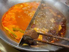 台式麻辣锅-湊湊火锅·茶憩(杭州湖滨银泰in77店)