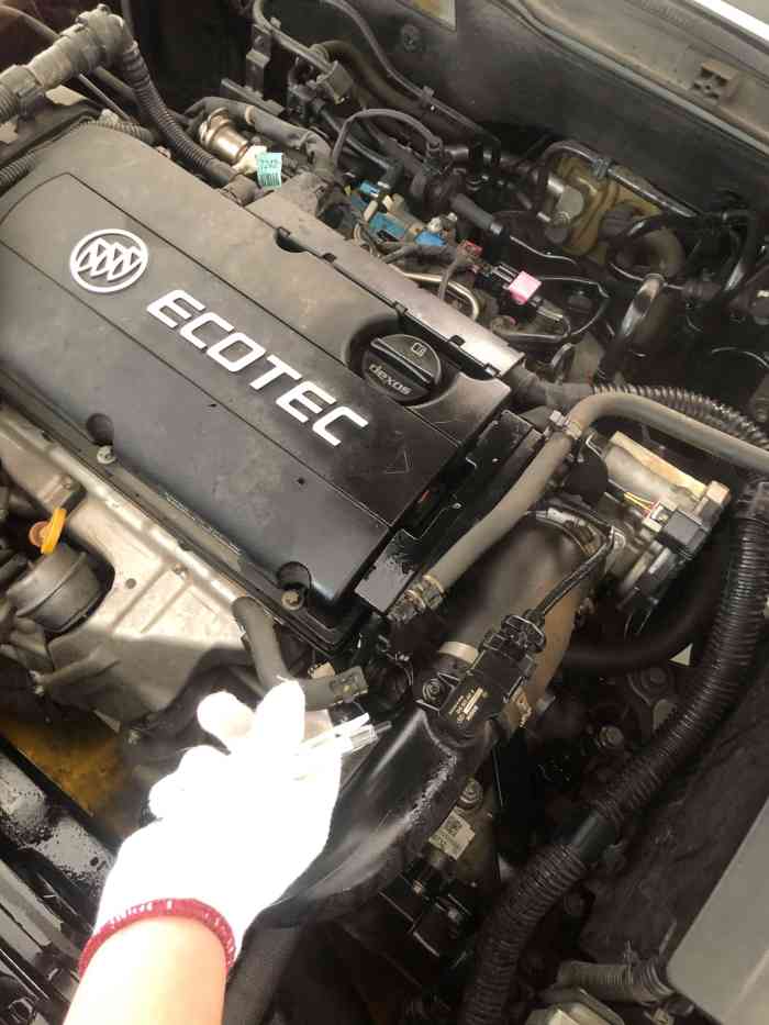 上海协通鹏骋别克4s店-"服务到位 , 招待热情 , 总之蛮好的!