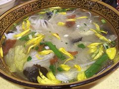 -桥香园云南过桥米线(金马碧鸡店)