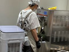 -野人先生现做冰淇淋(北京环宇荟店)
