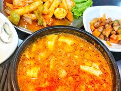 -牛信亭韩国料理·炭火烤肉(紫藤路店)