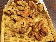 -爆炸头阿姨小四川正宗川味小吃(无任何分店)
