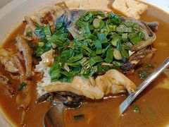 招牌土烧千岛湖鱼头-桐湾大院·桐庐菜(滨江店)