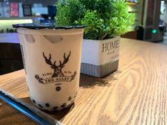 -THE ALLEY 鹿角巷(华润万象城店)