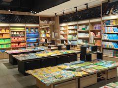 -覔书店(壹方城店)