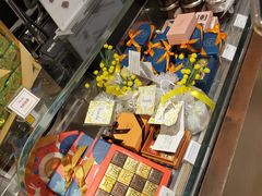 -VENCHI 闻绮(北京国贸商城店)