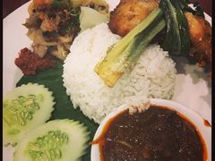 -小槟城美食馆