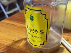 -果松木炭酸菜铜火锅·外婆参鸡汤