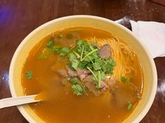 咖喱牛肉汤-东泰祥生煎馆(陕西南路店)