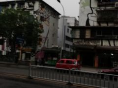 -黄桷坪涂鸦艺术街