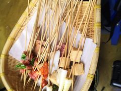 -马路边边串串香形象店(磐石路店)